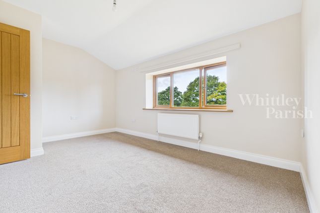 Cam04332G0-Pr0484-Still015