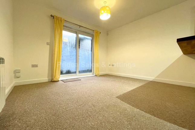 Bungalow to rent in Princess Street, Lincoln