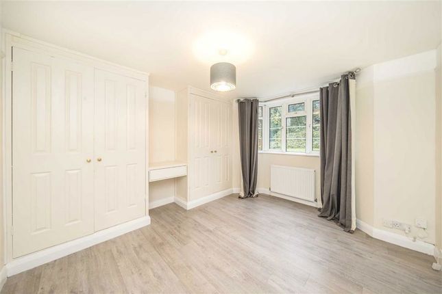 50, Amblecote Road, London photo 4