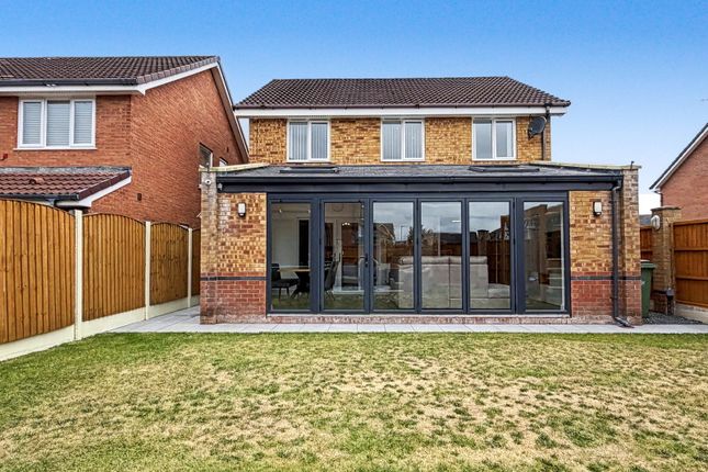 1, Kensington Close, Widnes photo 4