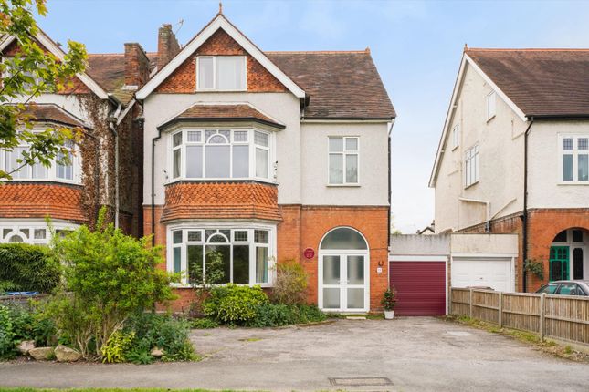 Thumbnail Detached house for sale in Monument Green, Weybridge, Surrey KT13.