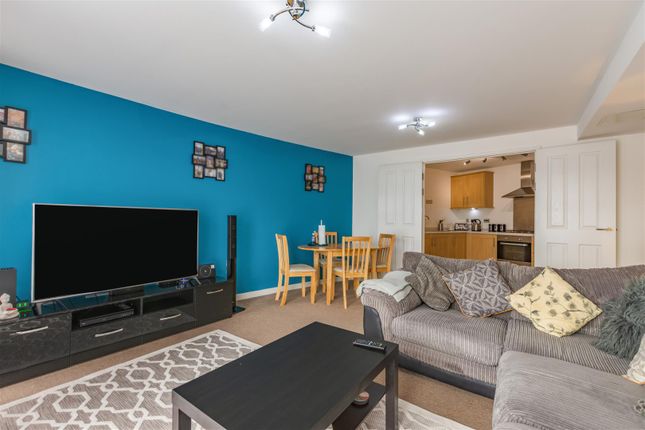 Flat 1, 1, Meridian Place, East Malling photo 2