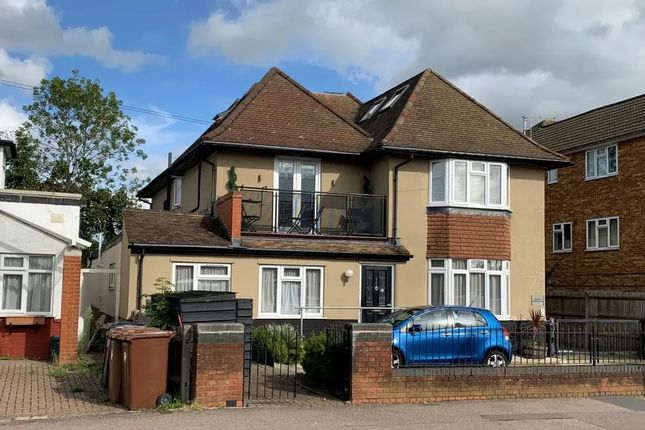 Flat for sale in Mutton Lane, Potters Bar