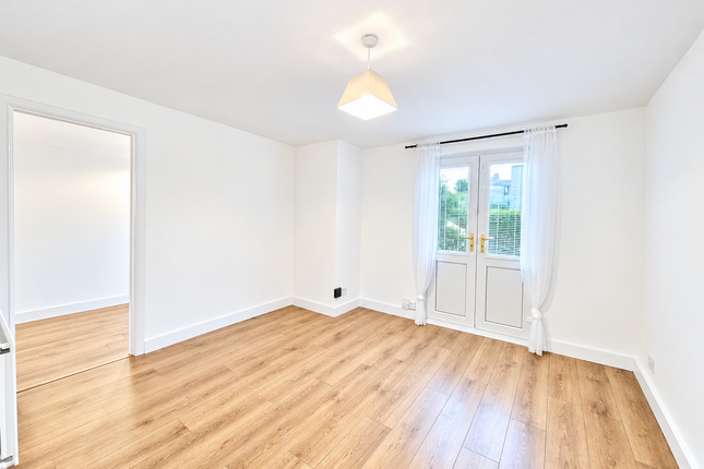 Essendean Place, Edinburgh photo 2