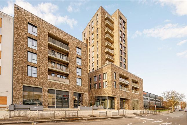 Flat for sale in Renown House, 236 Acton Lane, Park Royal, London