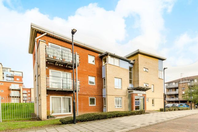 2-bed flat on Wellspring Crescent, Wembley, £285,000