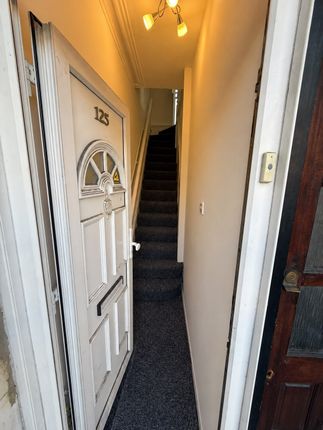 125, Fanshawe Avenue, BARKING photo 2