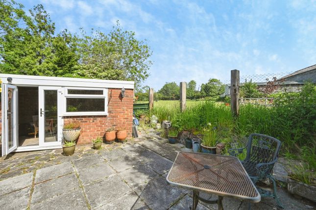 4, Ashton Road, Merseyside photo 4