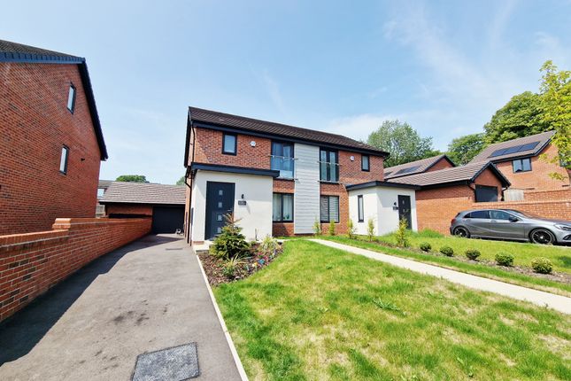 3-bed house on 6, Natures Way, Preston, £275,000