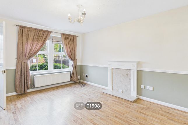 Huzzard Close, Walkington photo 4