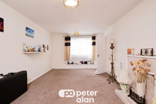14, Tudor Road, Monmouth photo 3