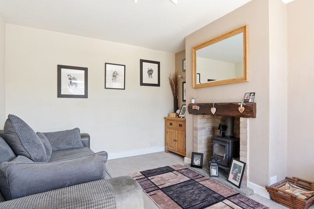 14, Meadowfields Drive, York photo 2