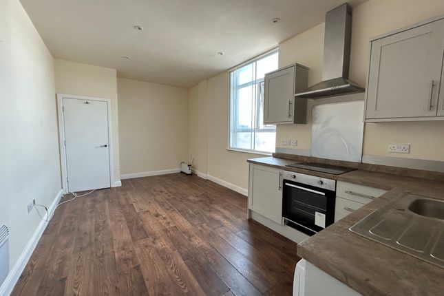 Thumbnail Flat to rent in Ship Hill, Rotherham