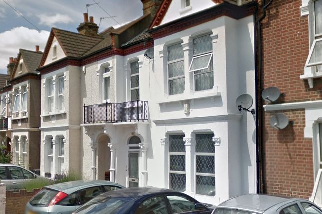 Thumbnail Terraced house for sale in Kidderminster Road, Croydon