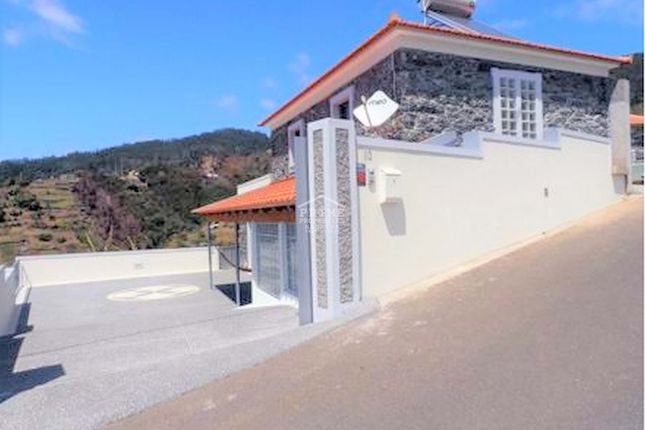 Thumbnail Villa for sale in 9370 Estreito Da Calheta, Portugal