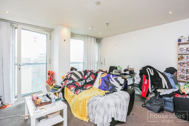 Apartment 804, The Litmus Building, Nottingham photo 4