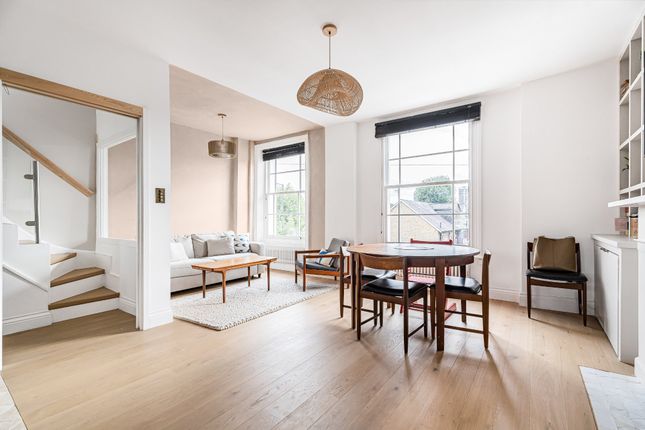 2-bed house on 48, Englefield Road, London, £3,800/mo