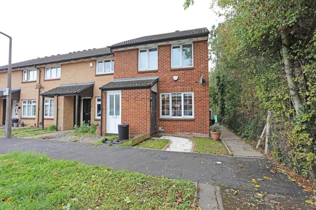 1-bed maisonette on 53, Columbine Way, Romford, £270,000
