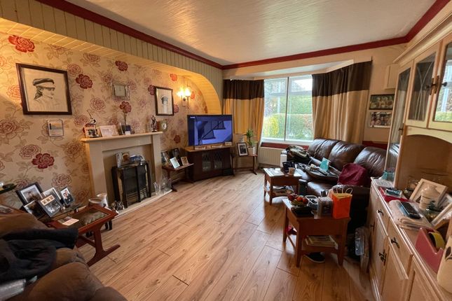 24 Ringway Road, Manchester photo 3