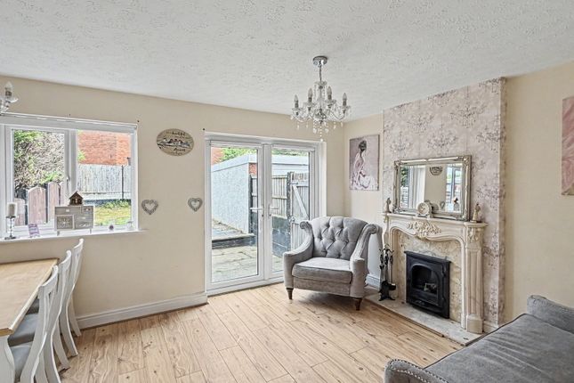 8, Coulton Road, Widnes photo 4