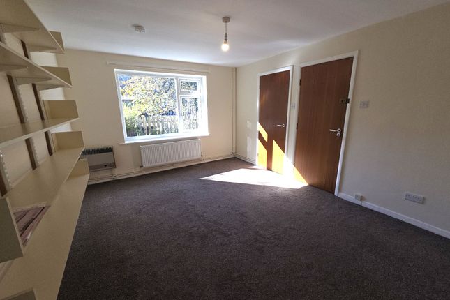 2a, New Market Street, Buxton photo 5