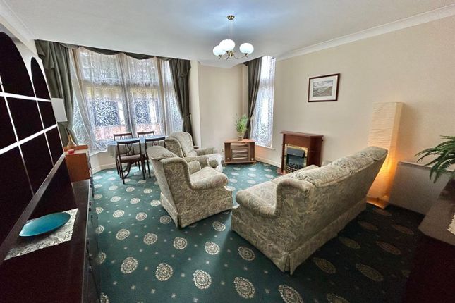 Flat for sale in Ground Floor Apartment, Temple Road, Buxton