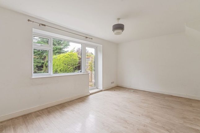 34, Shortlands Avenue, Ongar photo 4