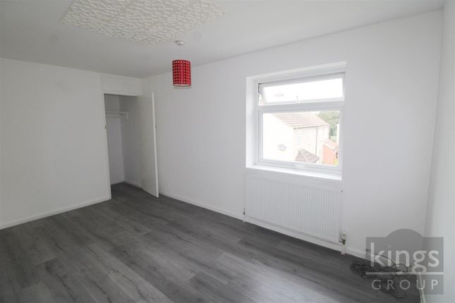 209, Westfield, Essex photo 3