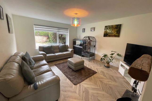 265 Totteridge Road, High Wycombe photo 3