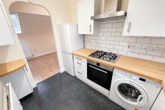 14, Chantry Gate, Cheltenham photo 3