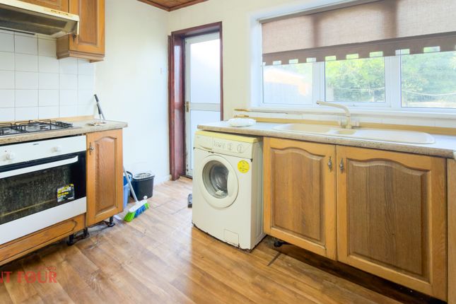 10, Eastcote Road, Birmingham photo 4