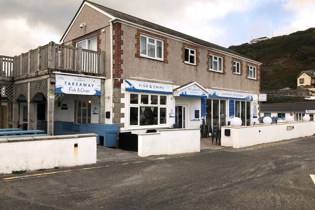 Thumbnail Restaurant/cafe for sale in Sea Front, Portreath, Redruth
