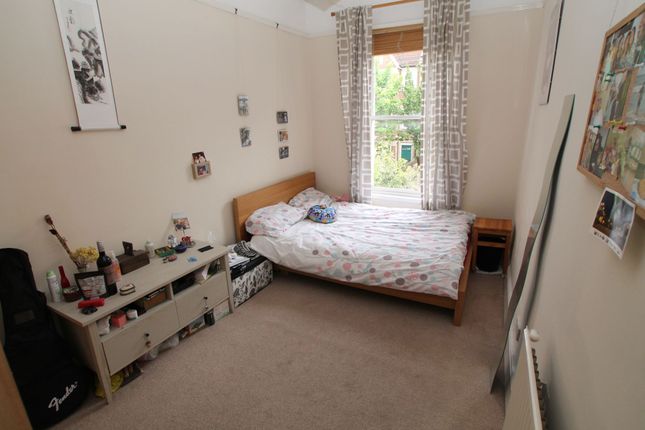 92 Hampton Road, Bristol photo 4