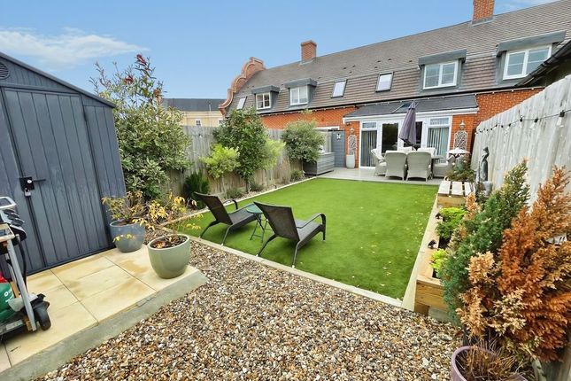 14A, Pine Way, Colchester photo 2