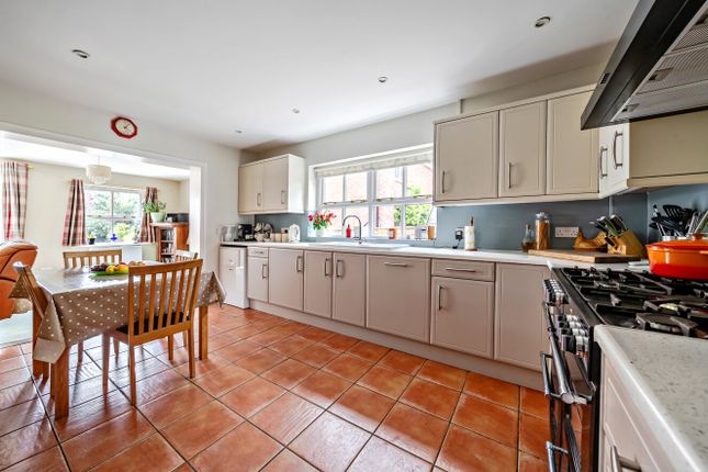 Briarwood, School Road, Salisbury photo 3