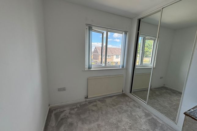 2, CHELWOOD DRIVE, BRADFORD photo 3