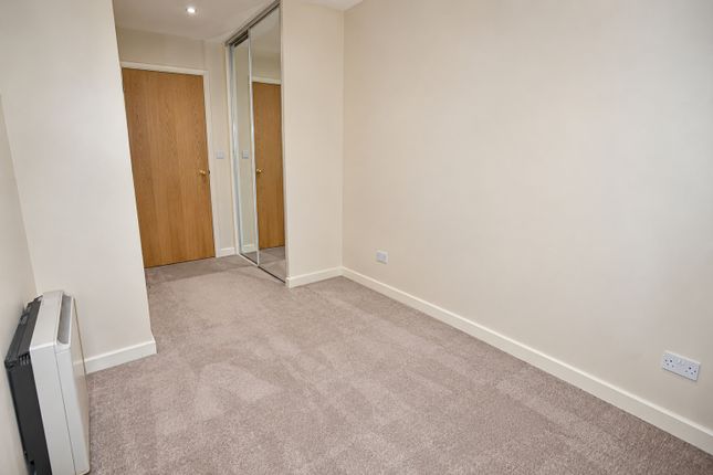 Graham Street, West Midlands photo 4