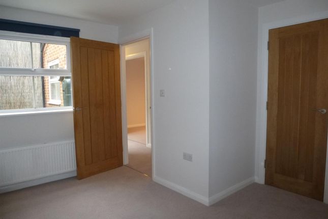 Bedroom.Jpg