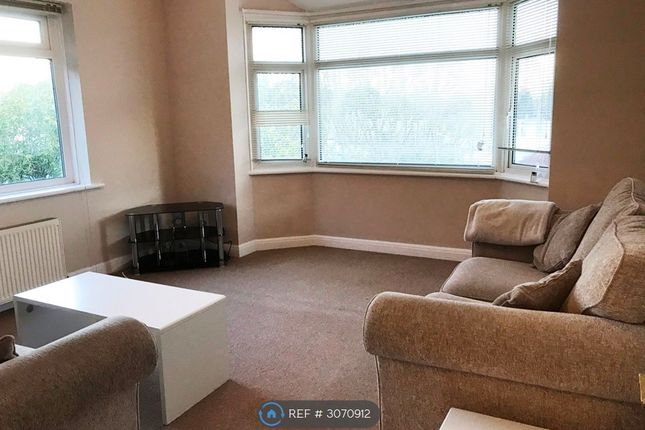 Flat, Coy Pond Road, Poole photo 4