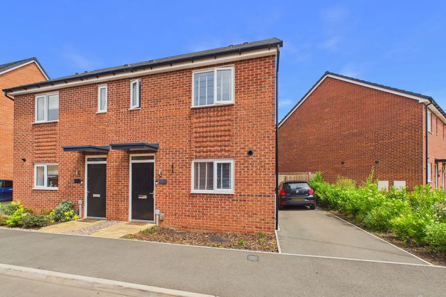 18 Swallow Drive, Burton-On-Trent photo 2