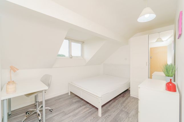 Flat to rent in Woodside Street, Liverpool