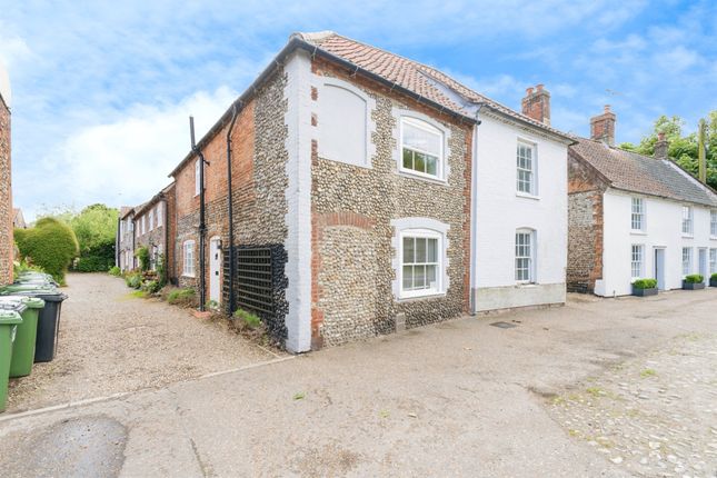 Thumbnail Property for sale in Norwich Road, Holt