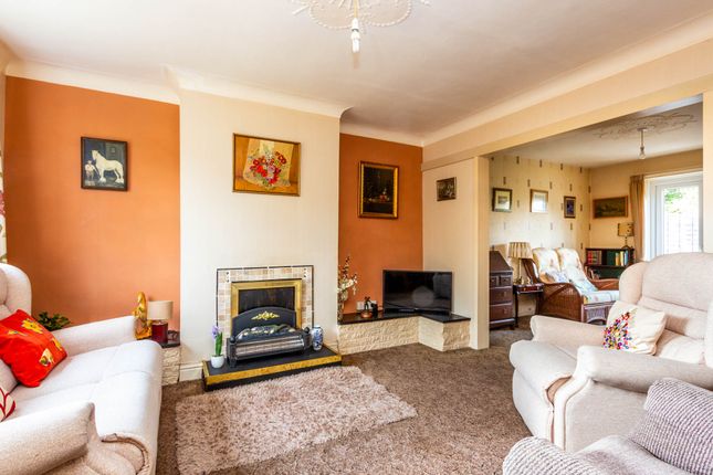 11, Grafton Road, Rushden photo 4