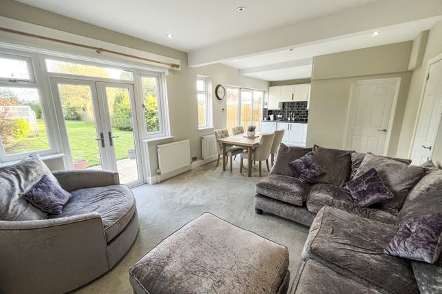 116, Spencefield Lane, Leicestershire photo 3