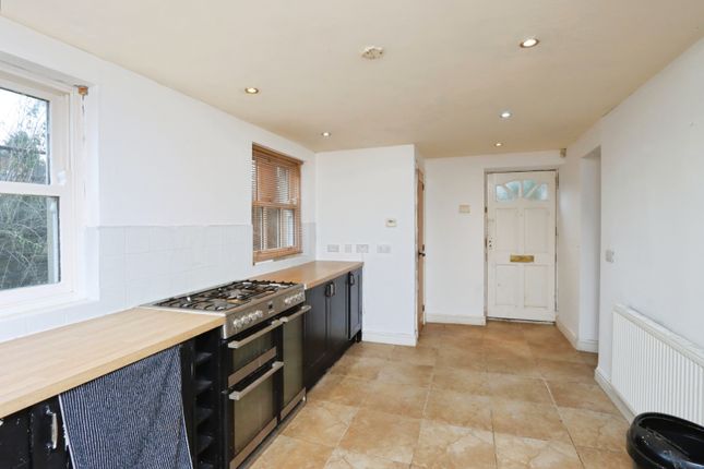 76, Lightwood Road, Sheffield photo 4