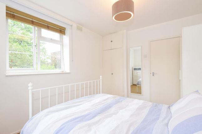 Flat for sale in Violet Hill House, St John's Wood