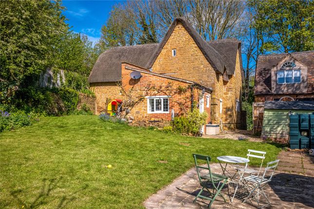Cottage for sale in Shotteswell, Banbury, Oxfordshire