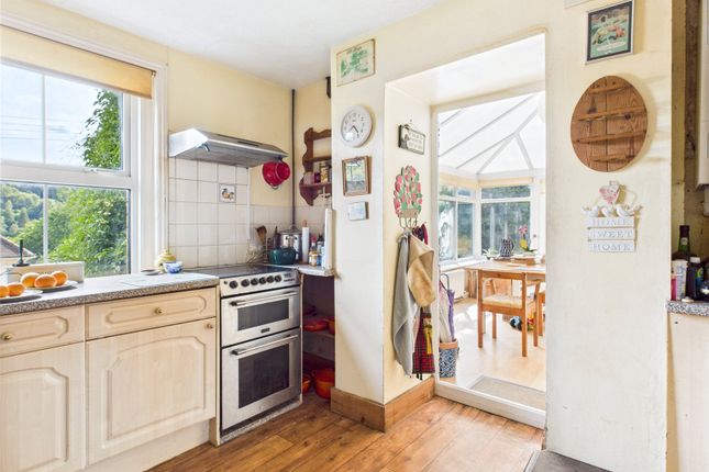 Beulah Cottage,, Bourne Lane, Stroud photo 3