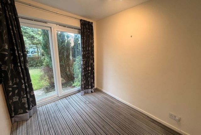 53, St Clares Avenue, Preston photo 4