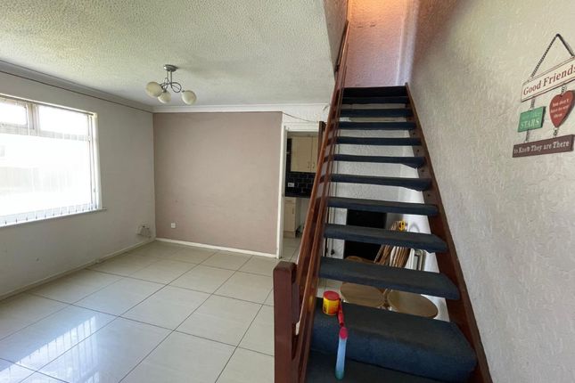 11 Lavender Way, Liverpool photo 2